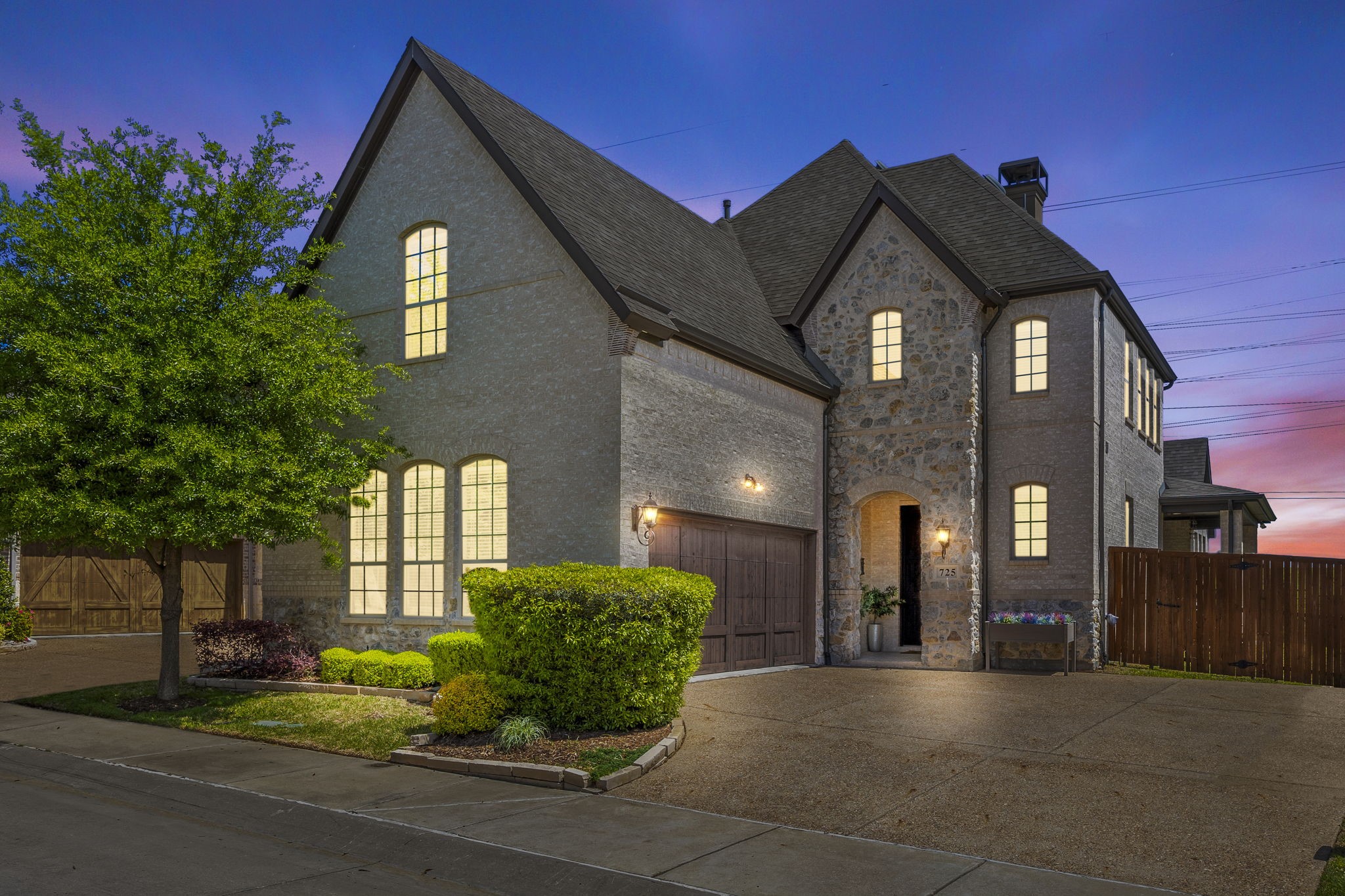 725 Royal Minister Boulevard Lewisville TX 75056