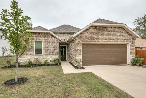10939 Limestone Drive Balch Springs TX 75180