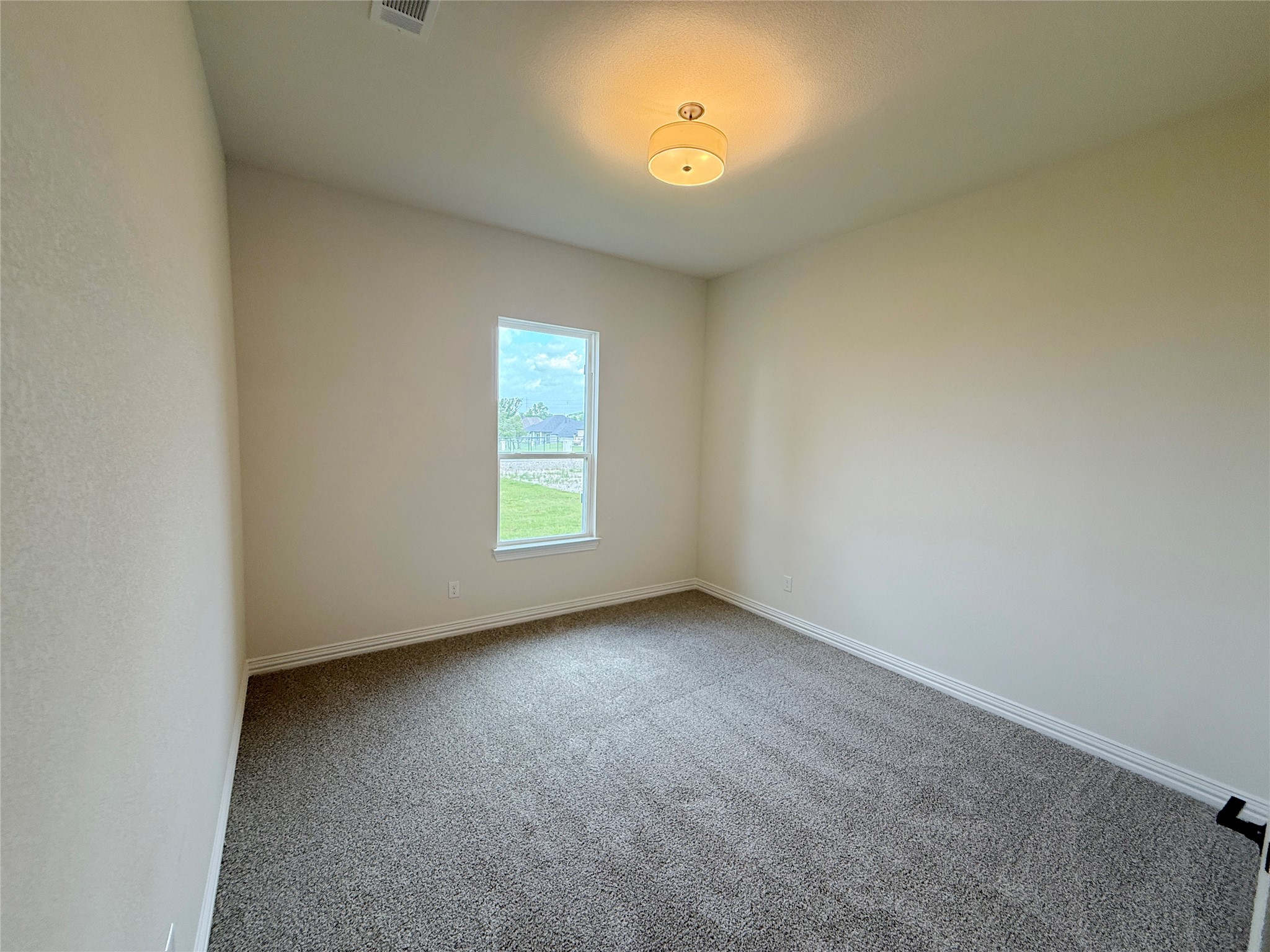 204 Slimp Bluff Azle TX 76020