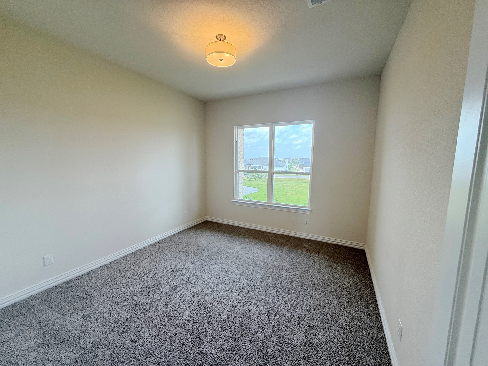 204 Slimp Bluff Azle TX 76020