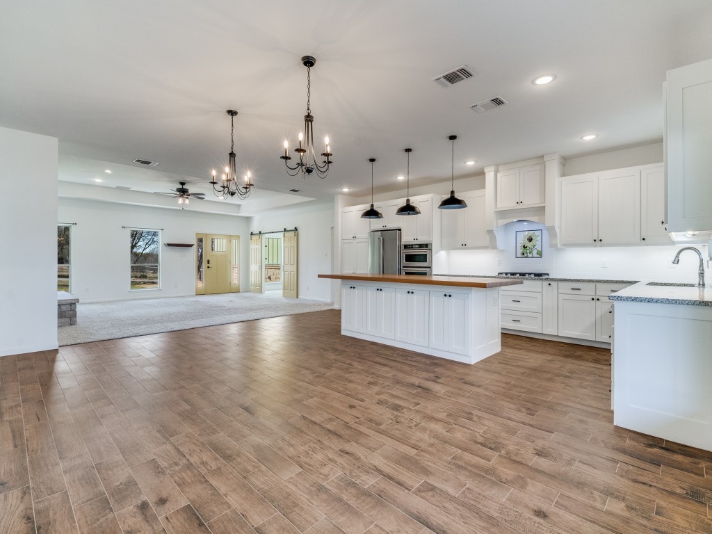 1079 Mountain Bluebird Court Graford TX 76449