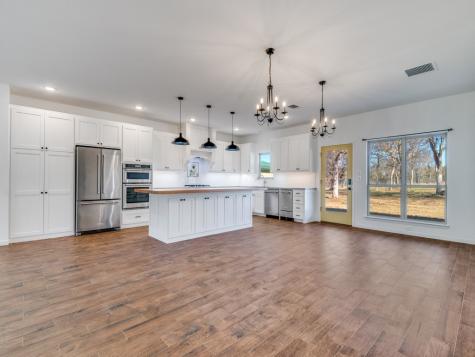1079 Mountain Bluebird Court Graford TX 76449