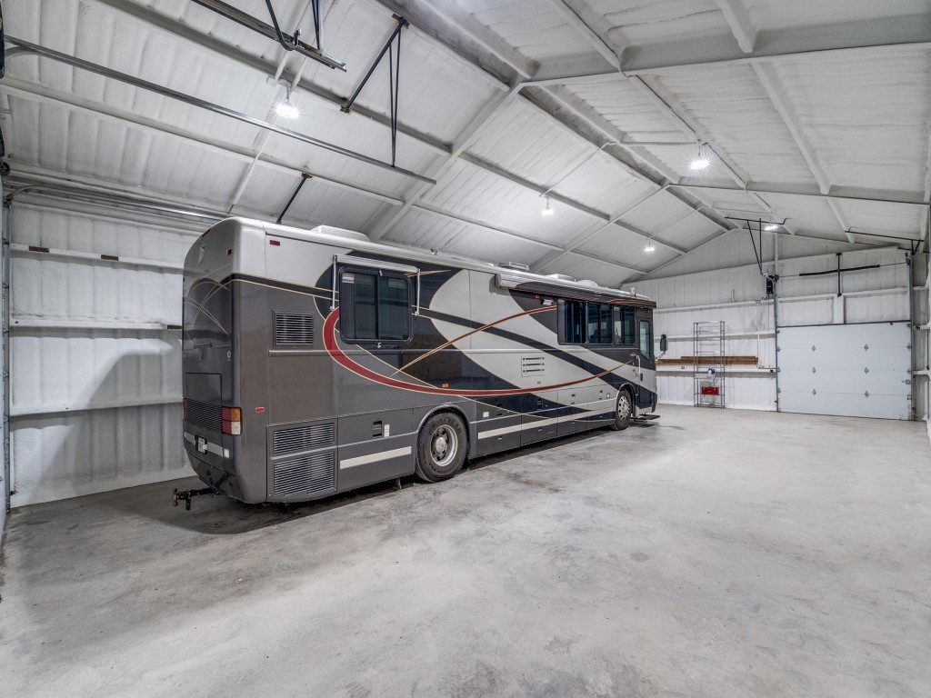 1079 Mountain Bluebird Court Graford TX 76449
