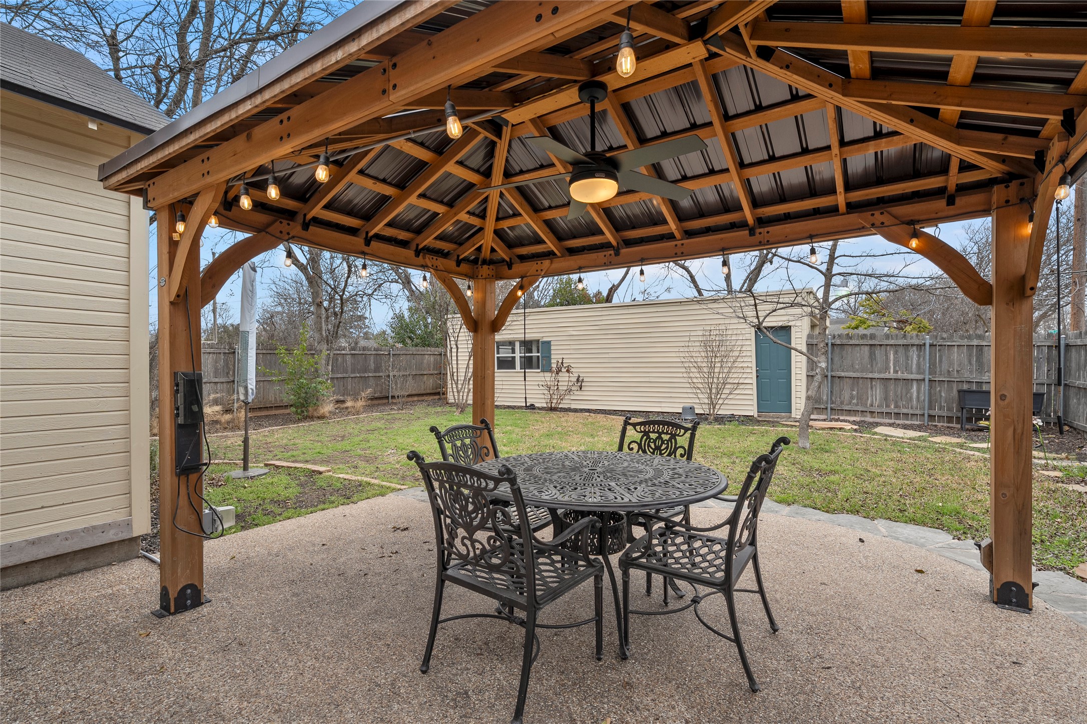 628 N 33rd Street Waco TX 76707
