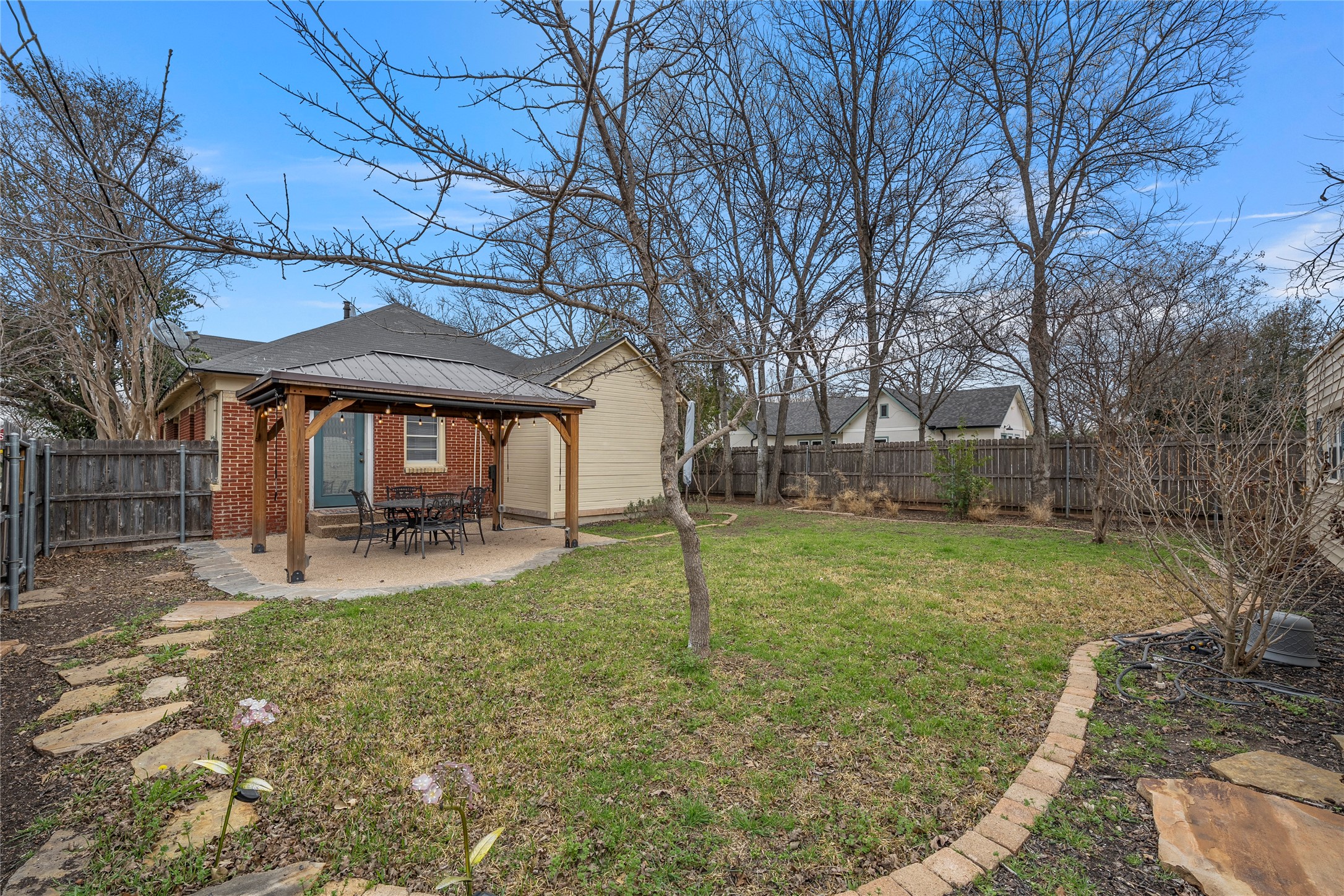 628 N 33rd Street Waco TX 76707