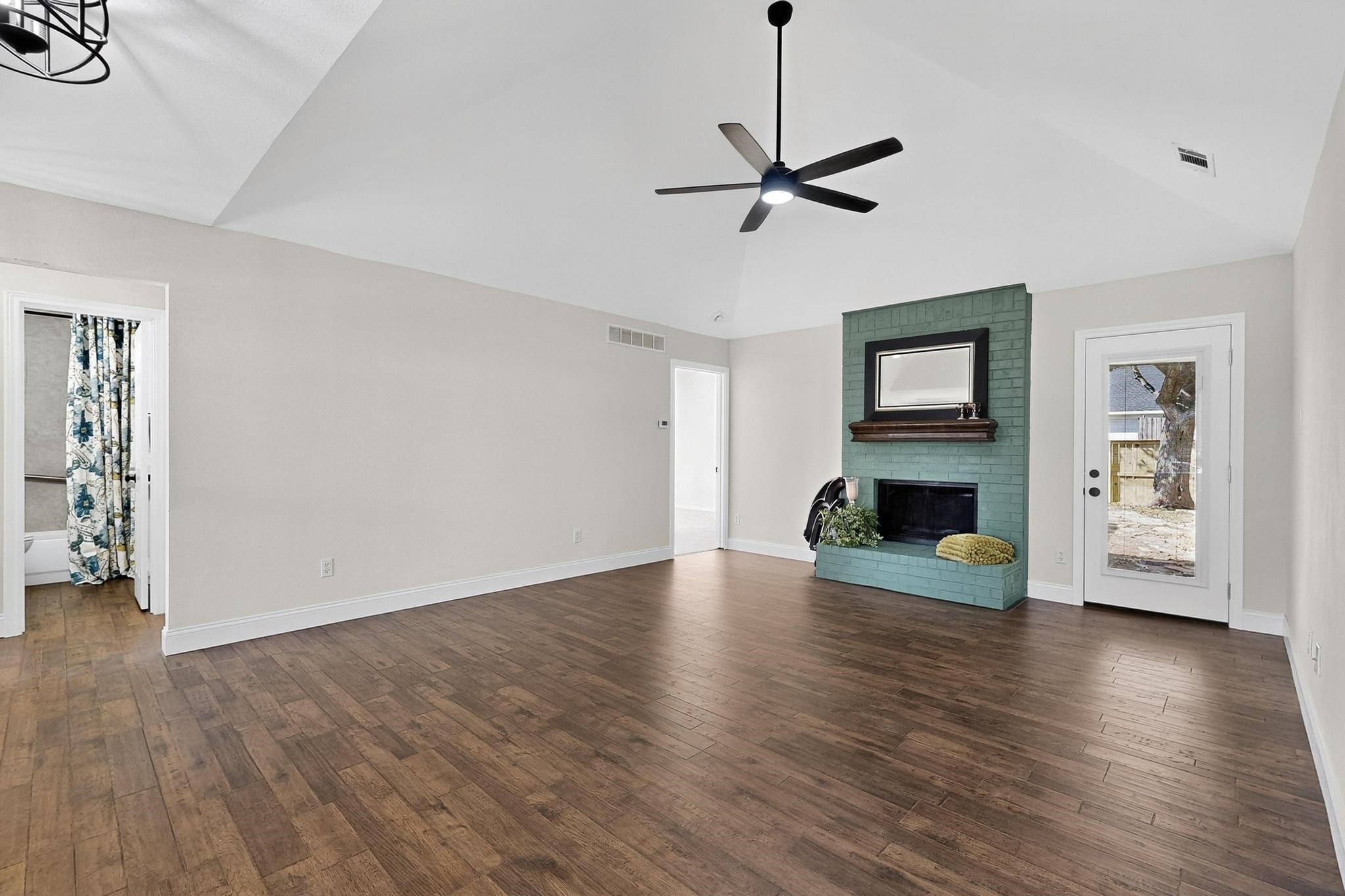 2601 Daisy Lane Rowlett TX 75089