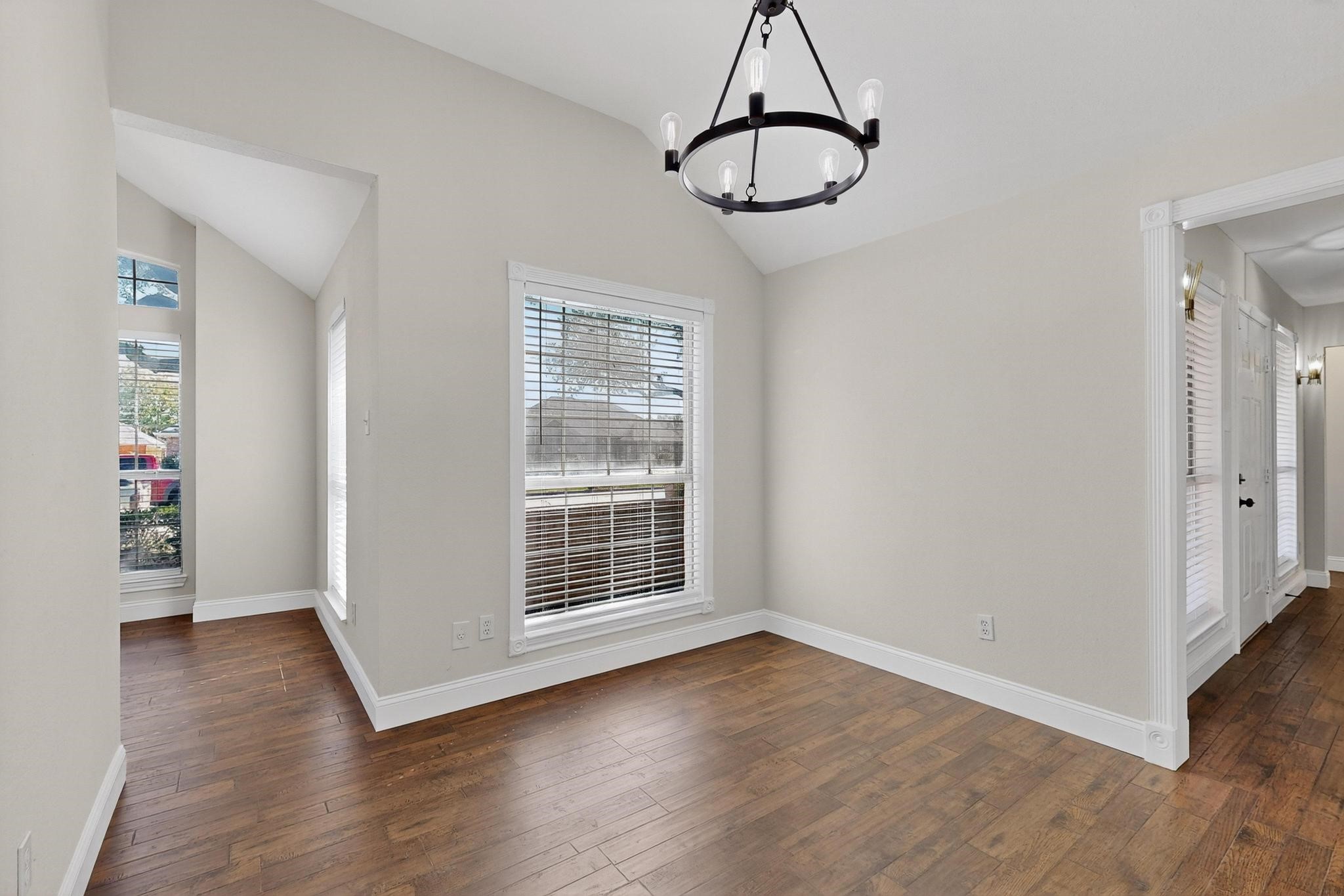 2601 Daisy Lane Rowlett TX 75089