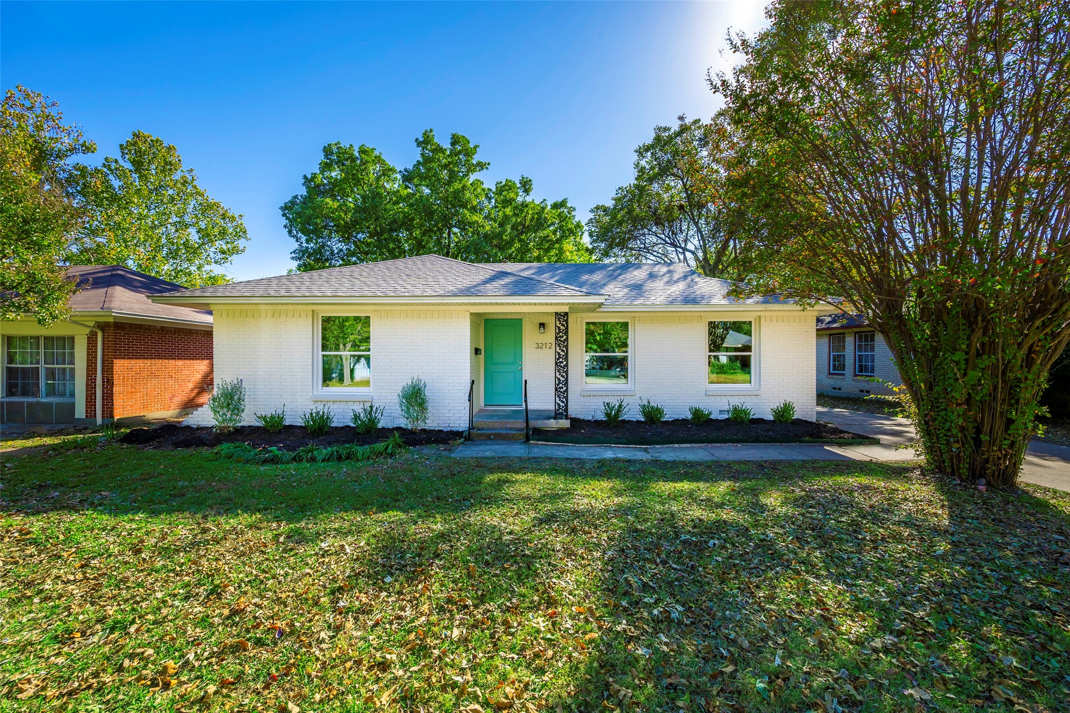 3212 Santa Teresa Avenue Dallas TX 75228