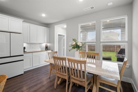 1742 Horseshoe Lane Van Alstyne TX 75495
