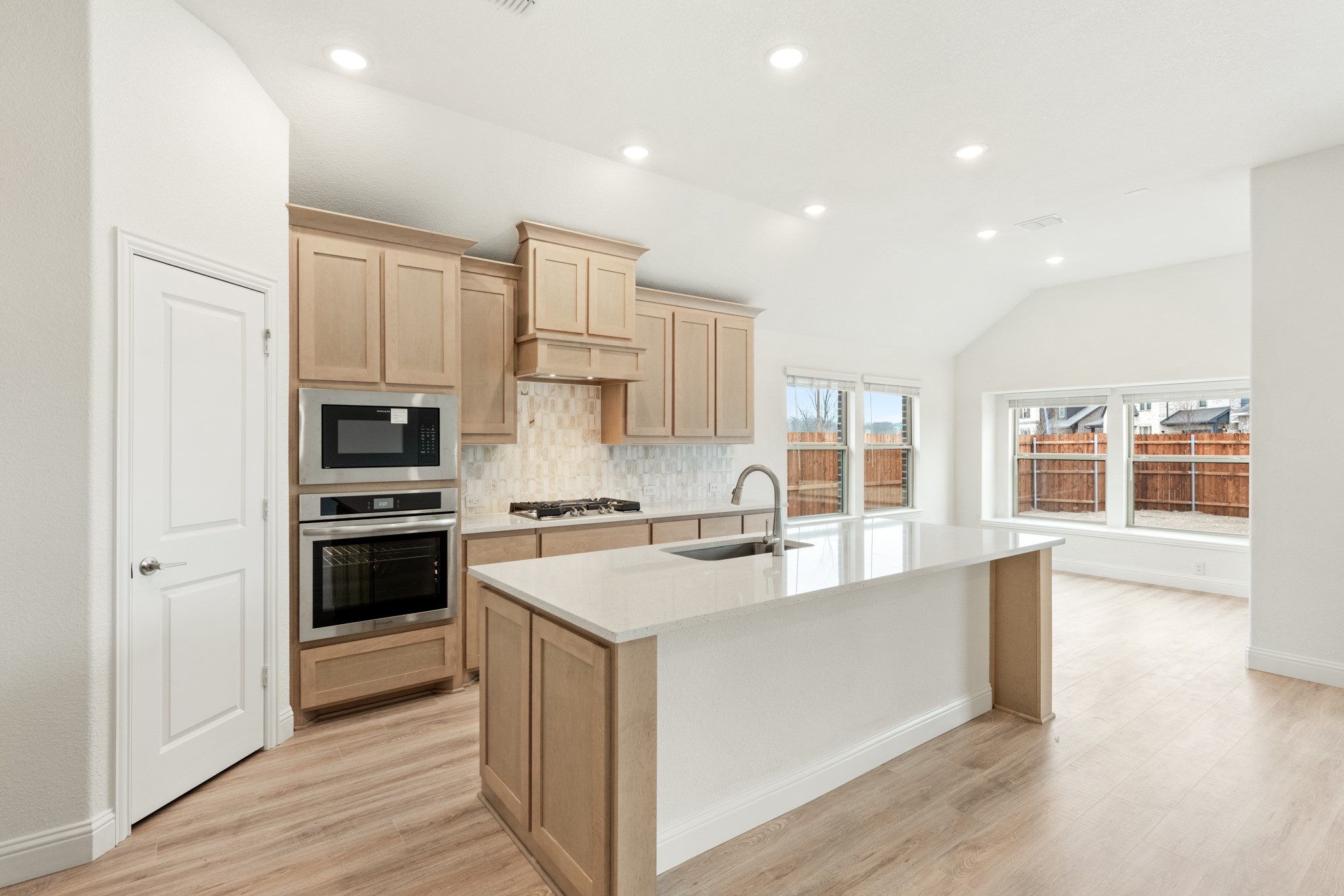 2808 Parkwood Circle Denton TX 76226