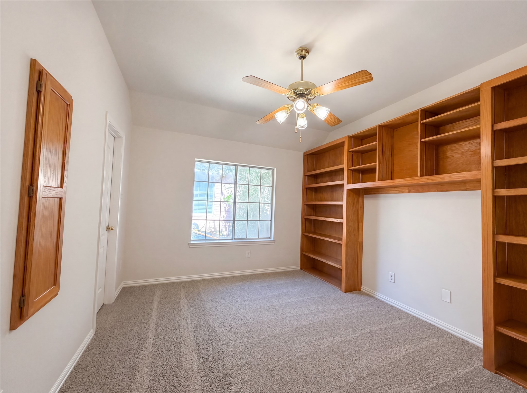 2817 Ingram Drive Grand Prairie TX 75052