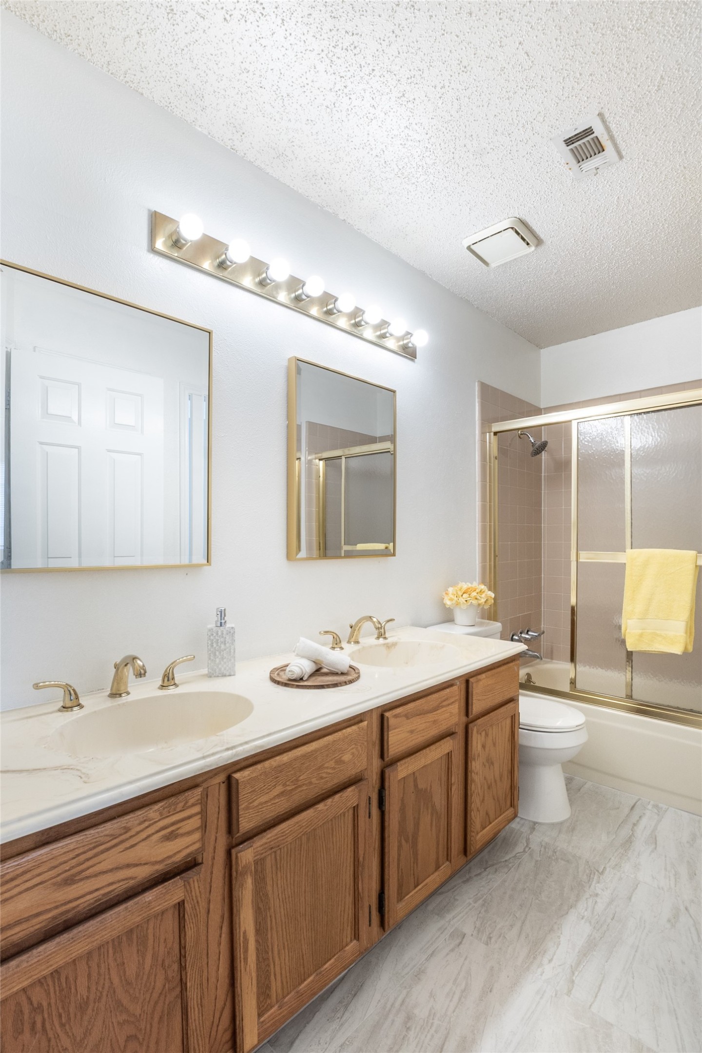 2312 Forestbrook Drive Garland TX 75040