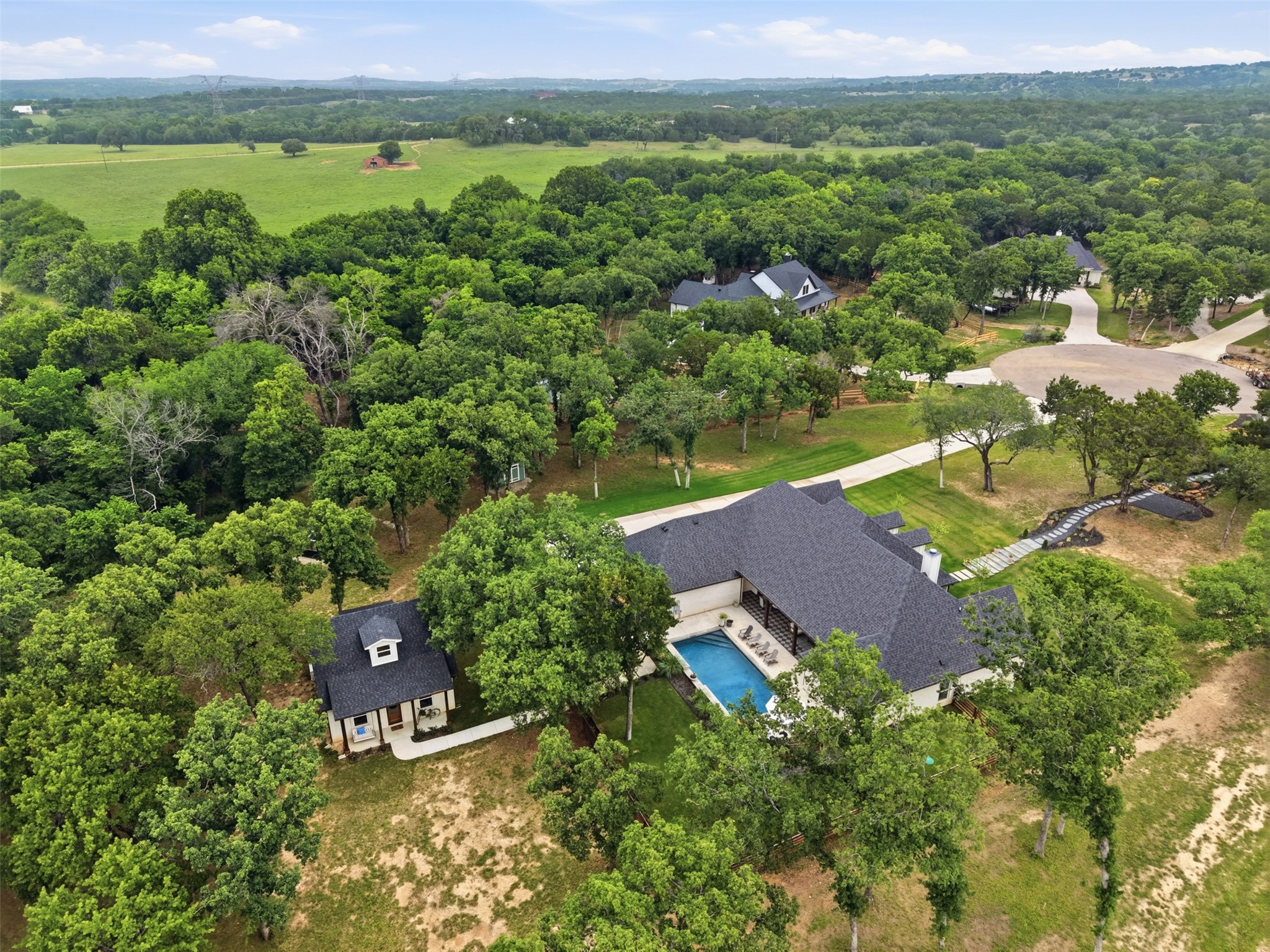151 Haydon Creek Weatherford TX 76087