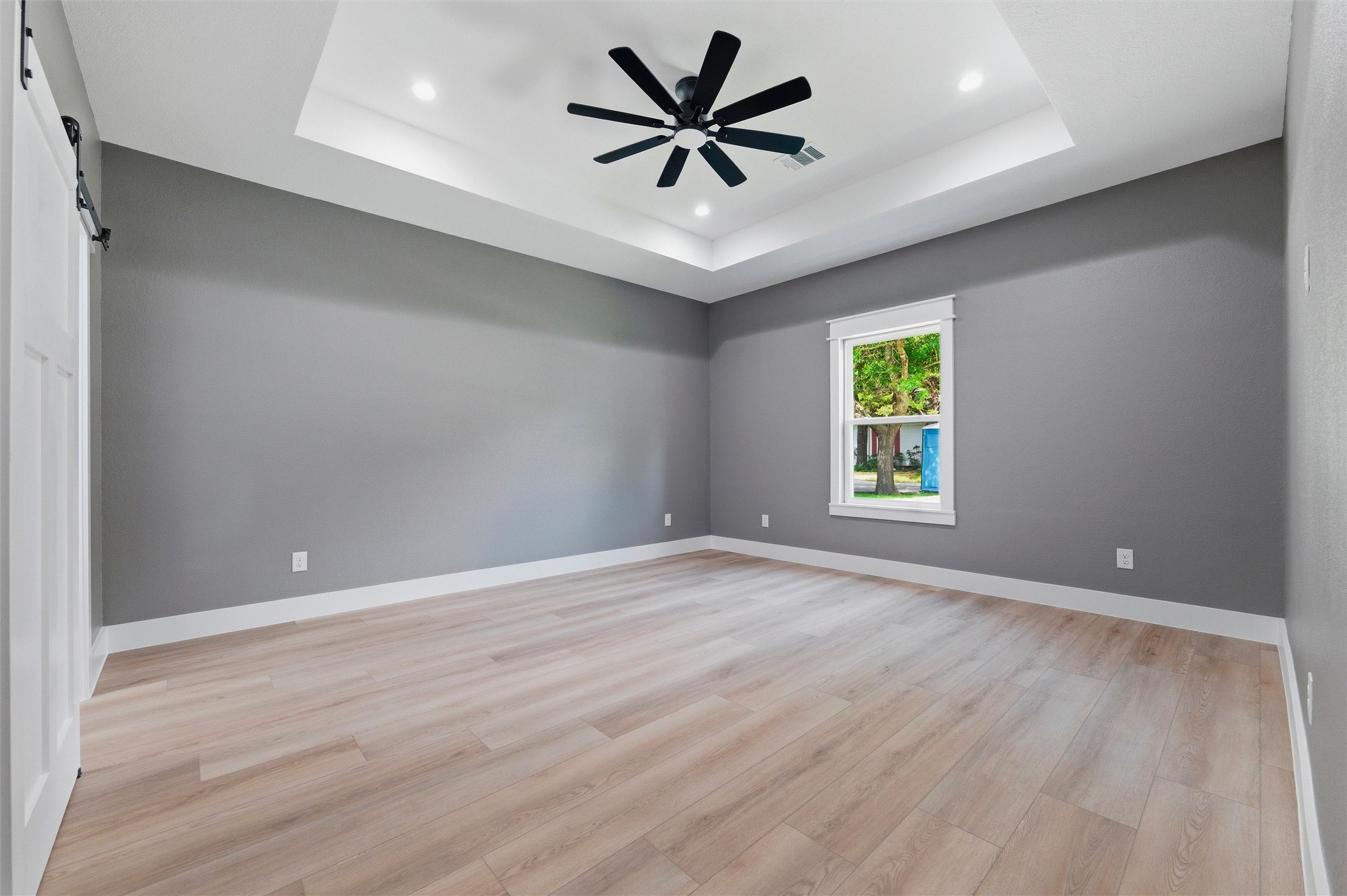 114 S Ellis Street Lancaster TX 75146