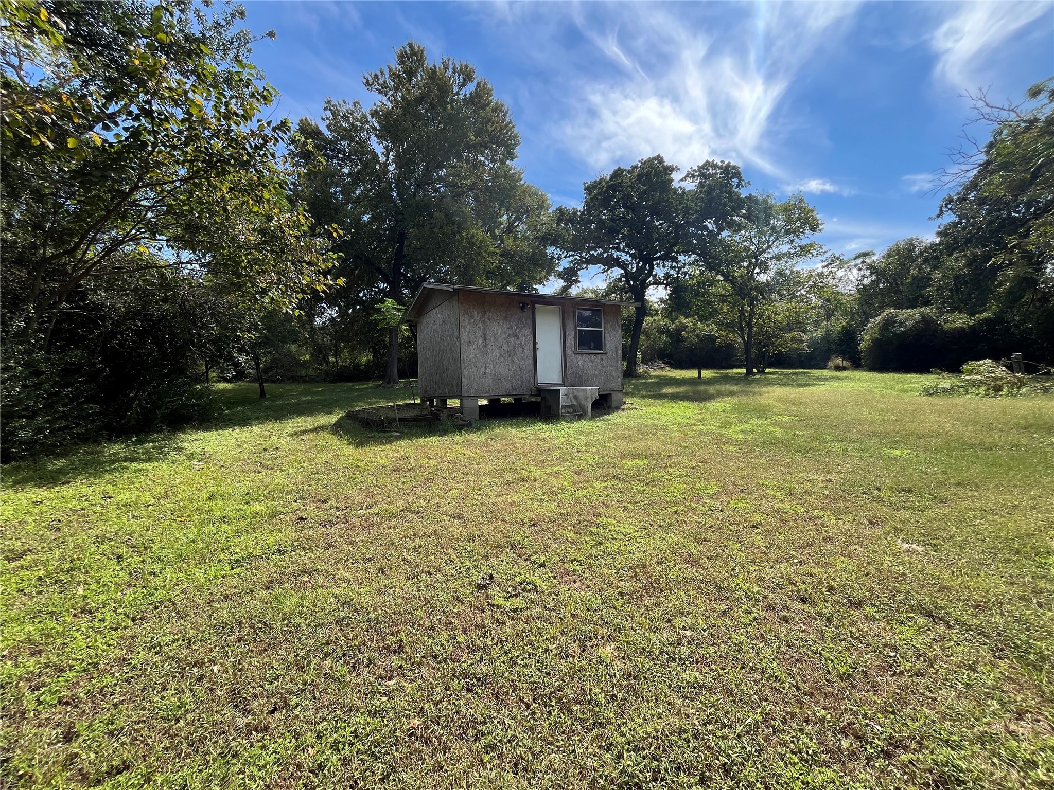 437 Lcr Redbud A Mexia TX 76667