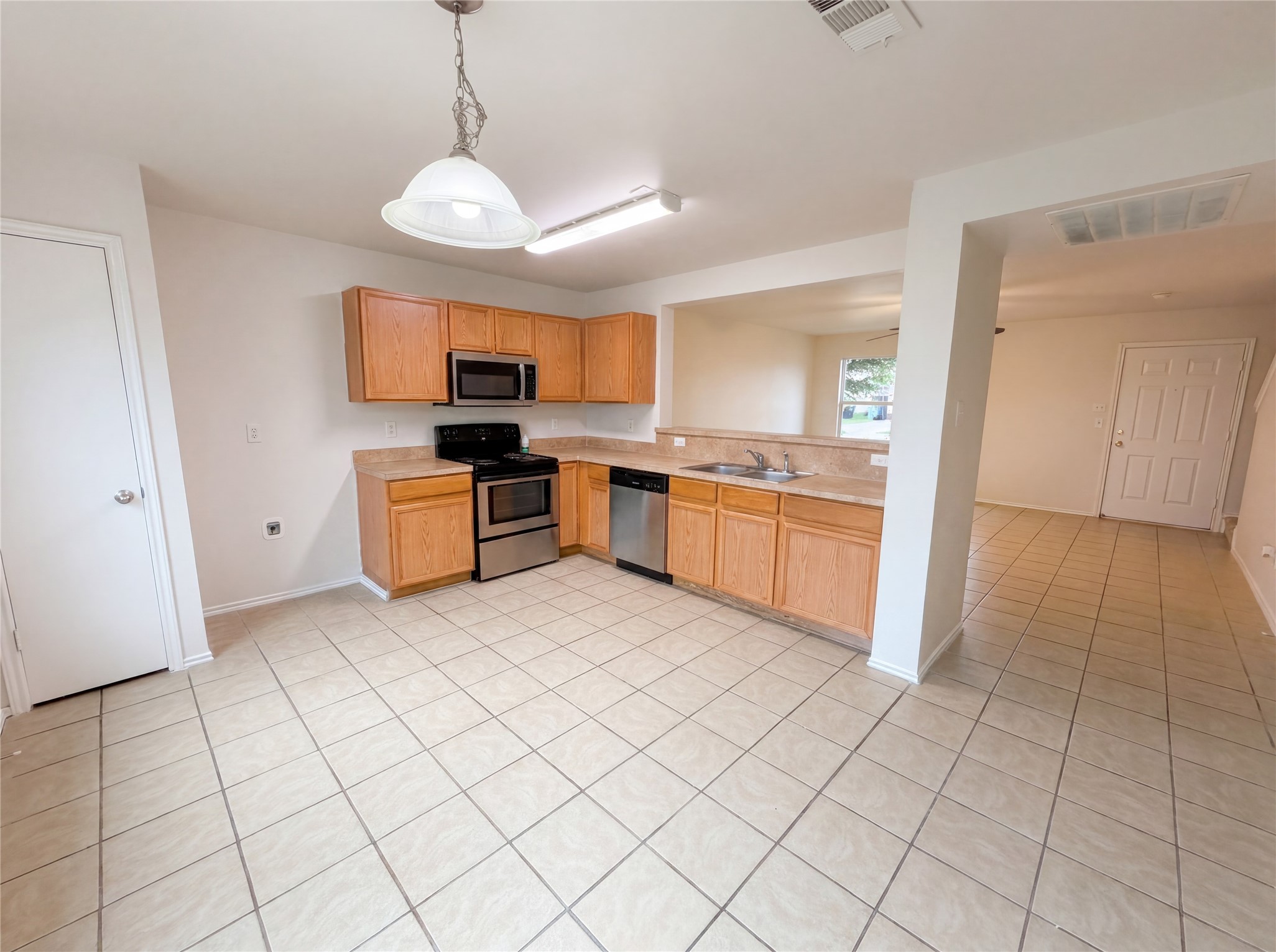 7434 Pineberry Road Dallas TX 75249