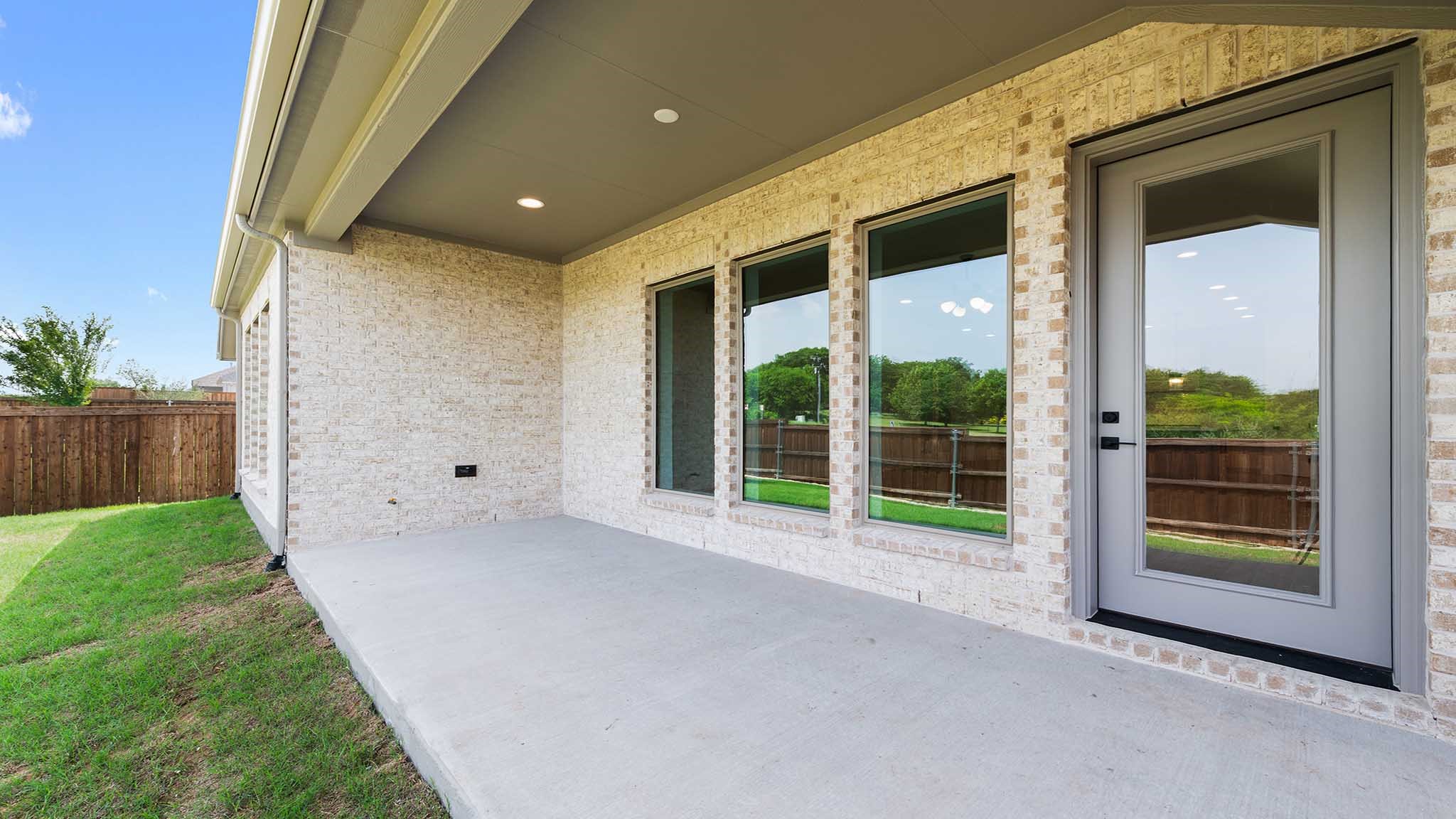 827 Stoney Bridge Way Lavon TX 75166