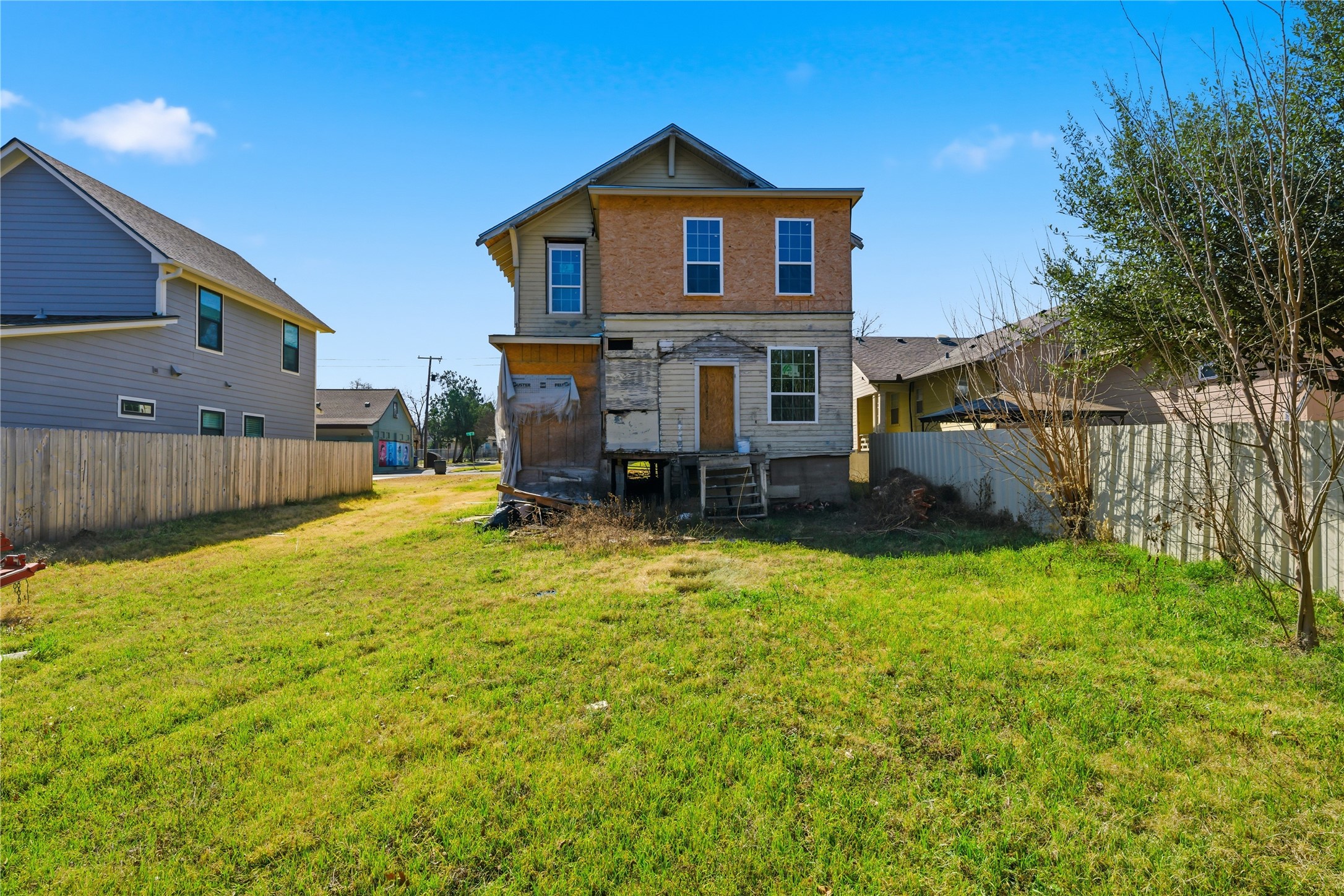 707 N 15th Street Waco TX 76707