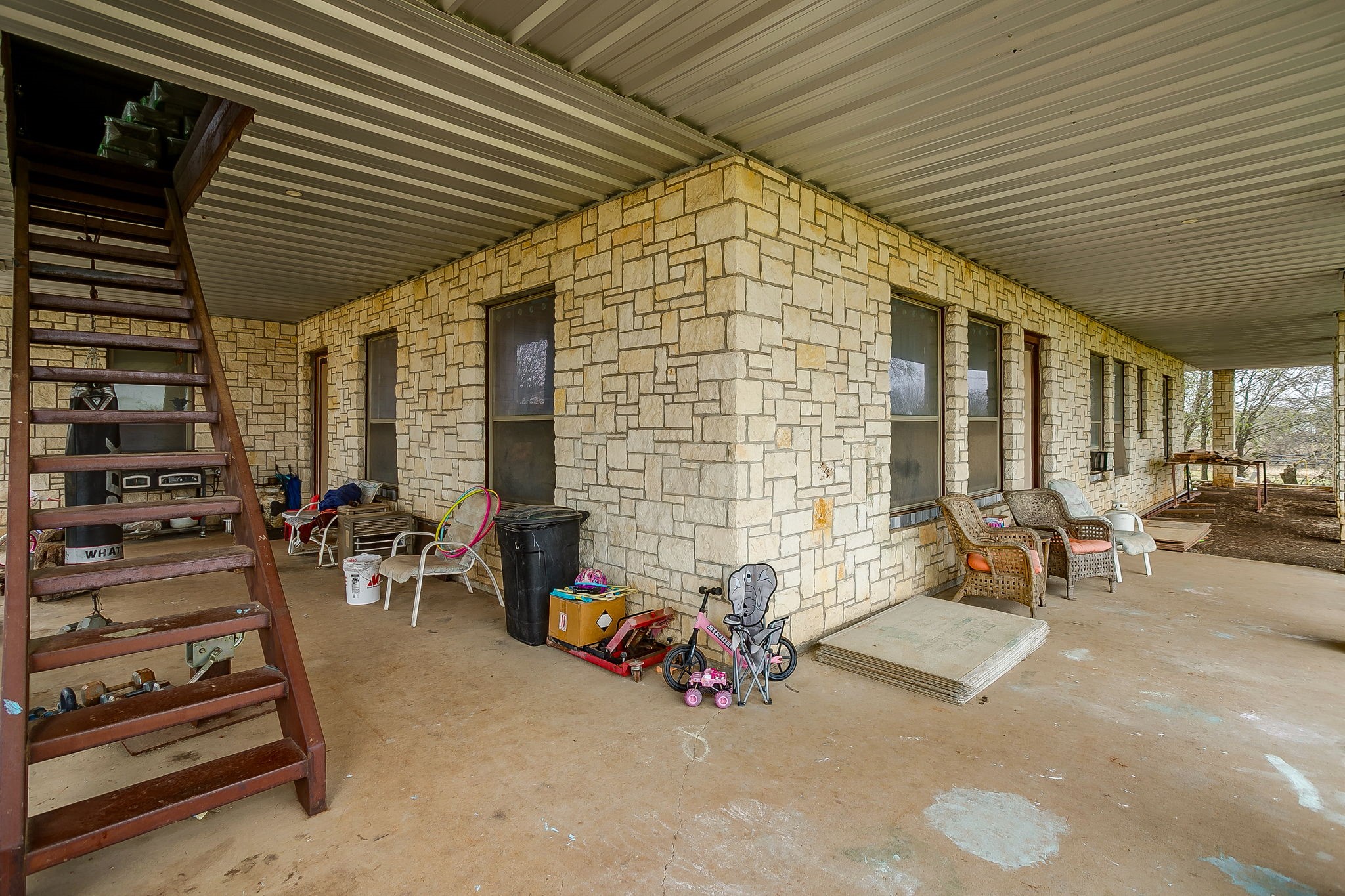 149 Fm 934 Blum TX 76627