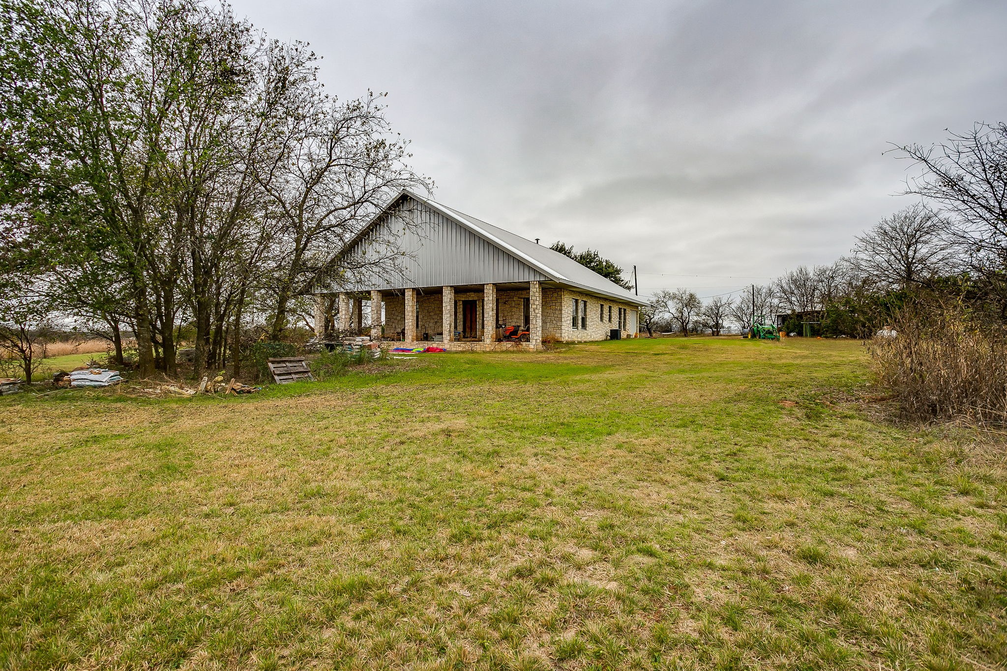 149 Fm 934 Blum TX 76627