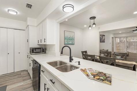 2135 Fleur De Lis Court Arlington TX 76012