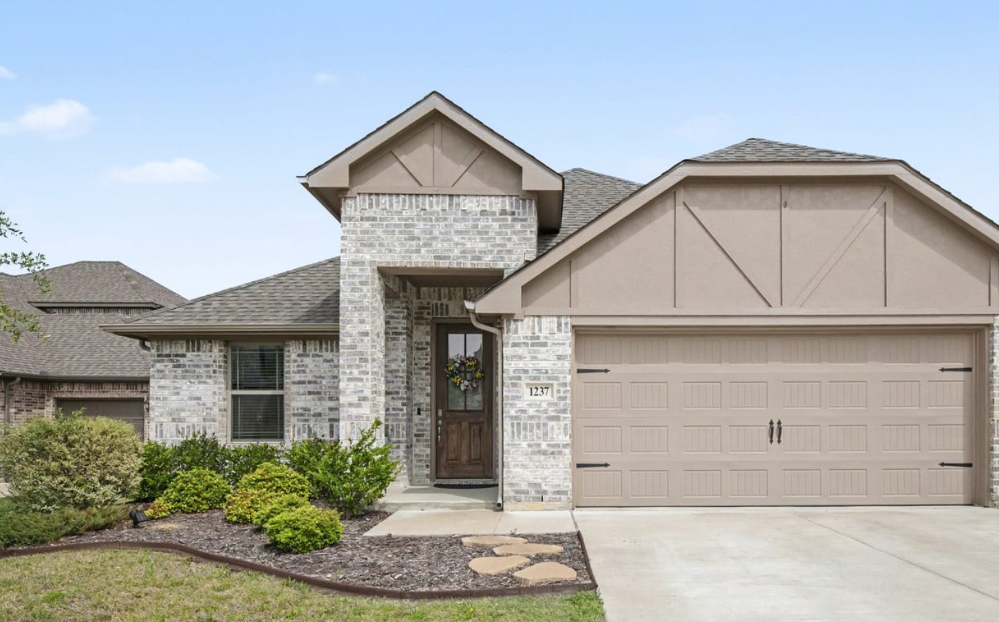 1237 Rushmore Drive Burleson TX 76028