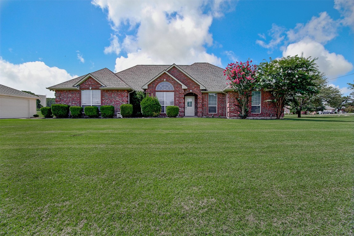 1100 Whispering Spring Court Burleson TX 76028