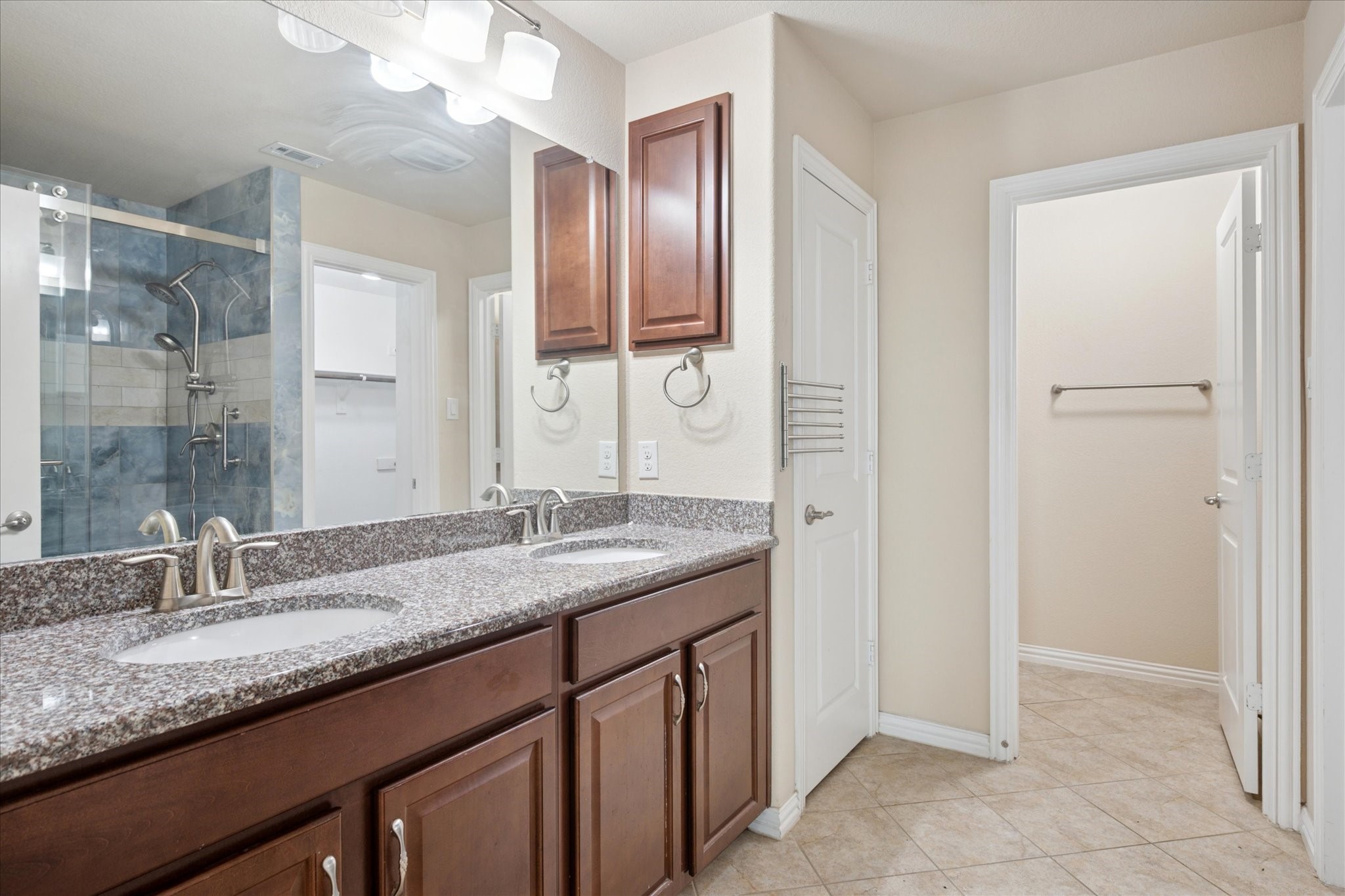 7211 Beranger Drive Irving TX 75063