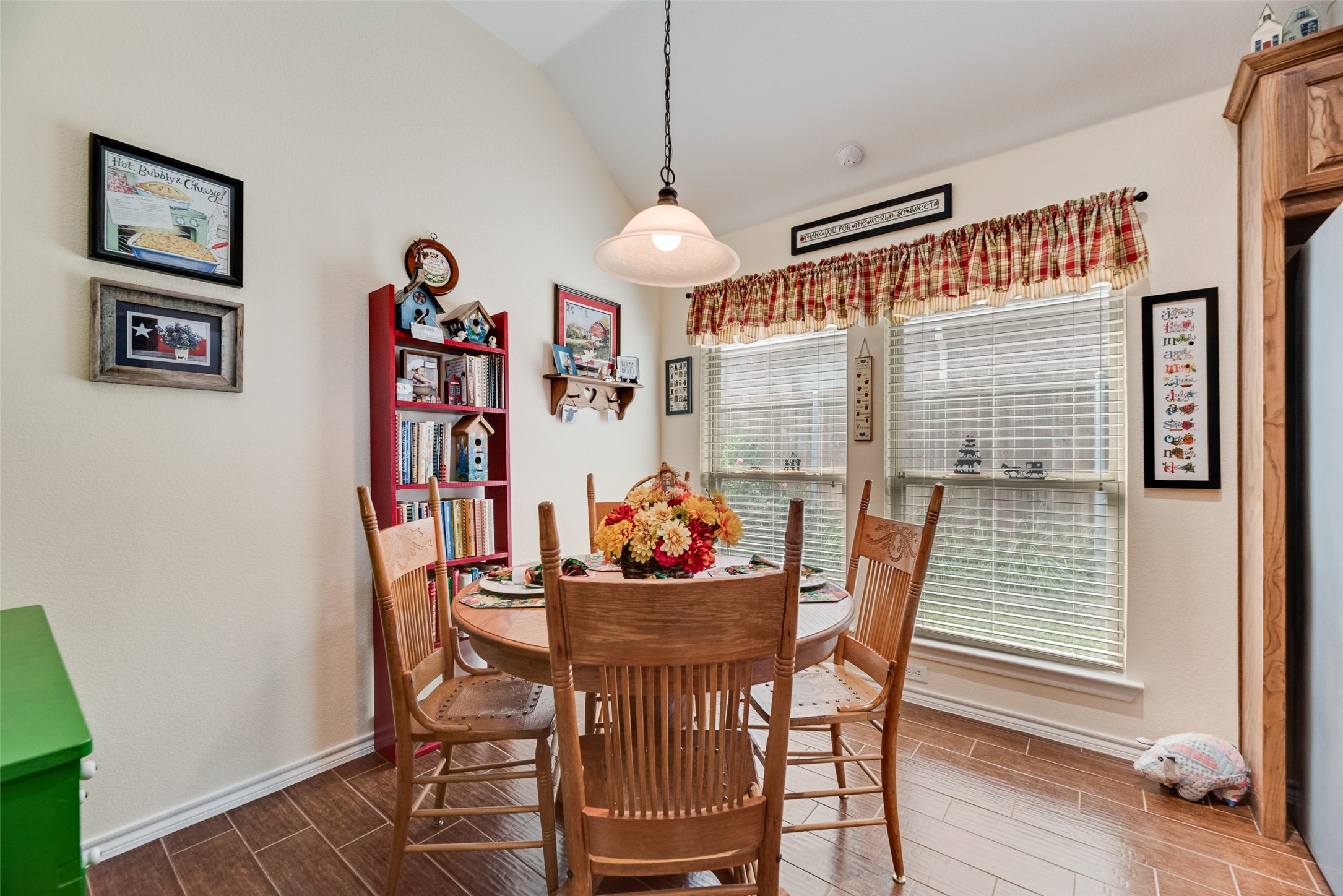 11016 Castle Oak Lane W Fort Worth TX 76108