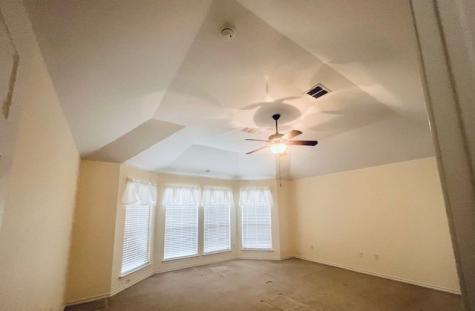 11016 Castle Oak Lane W Fort Worth TX 76108