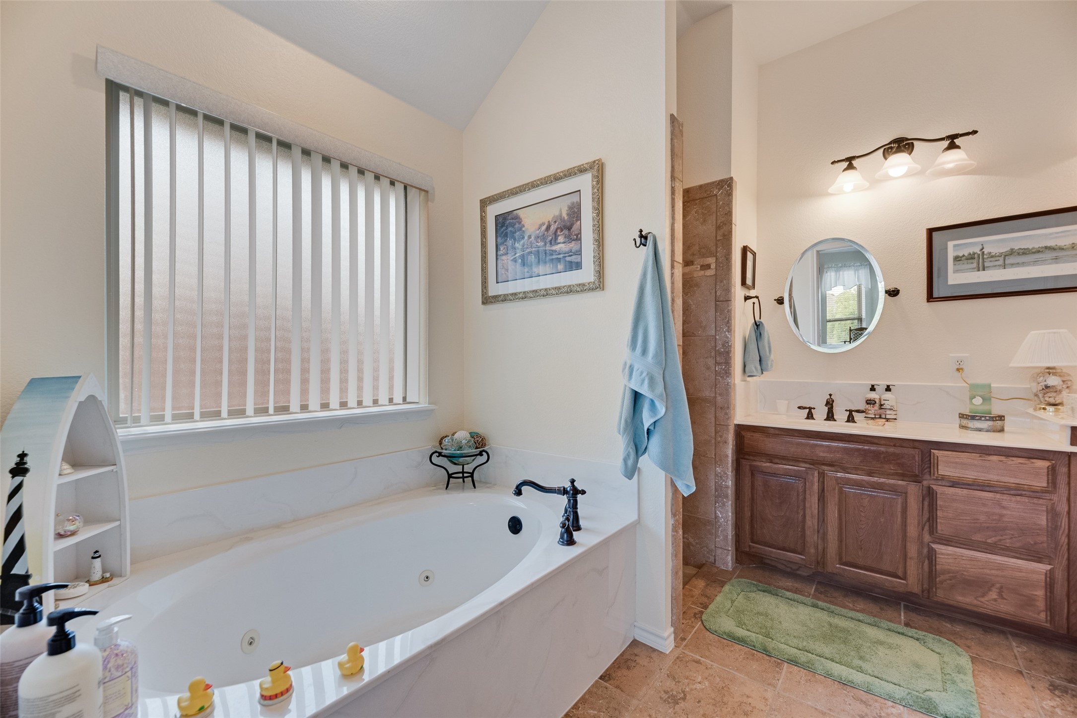 11016 Castle Oak Lane W Fort Worth TX 76108