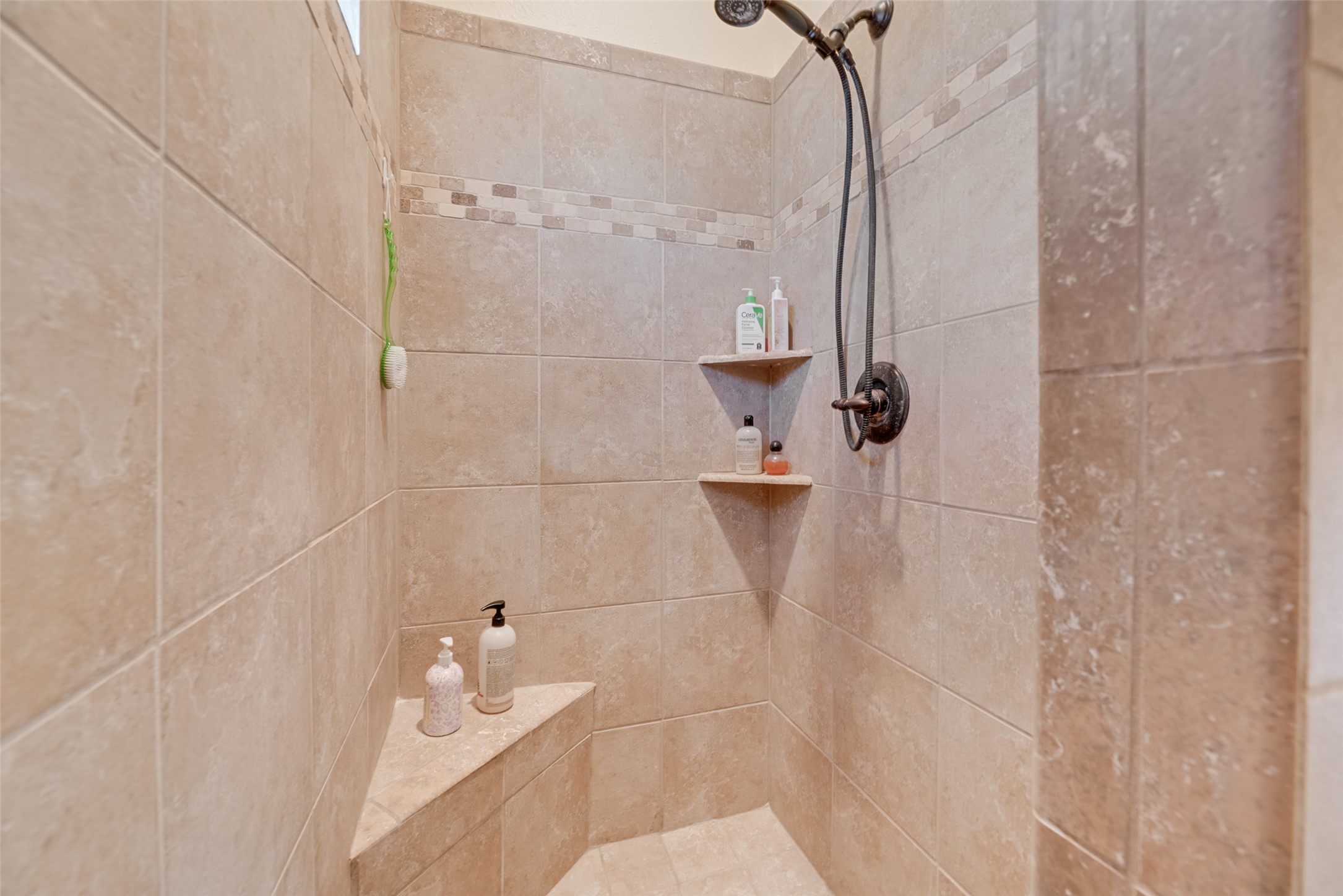 11016 Castle Oak Lane W Fort Worth TX 76108