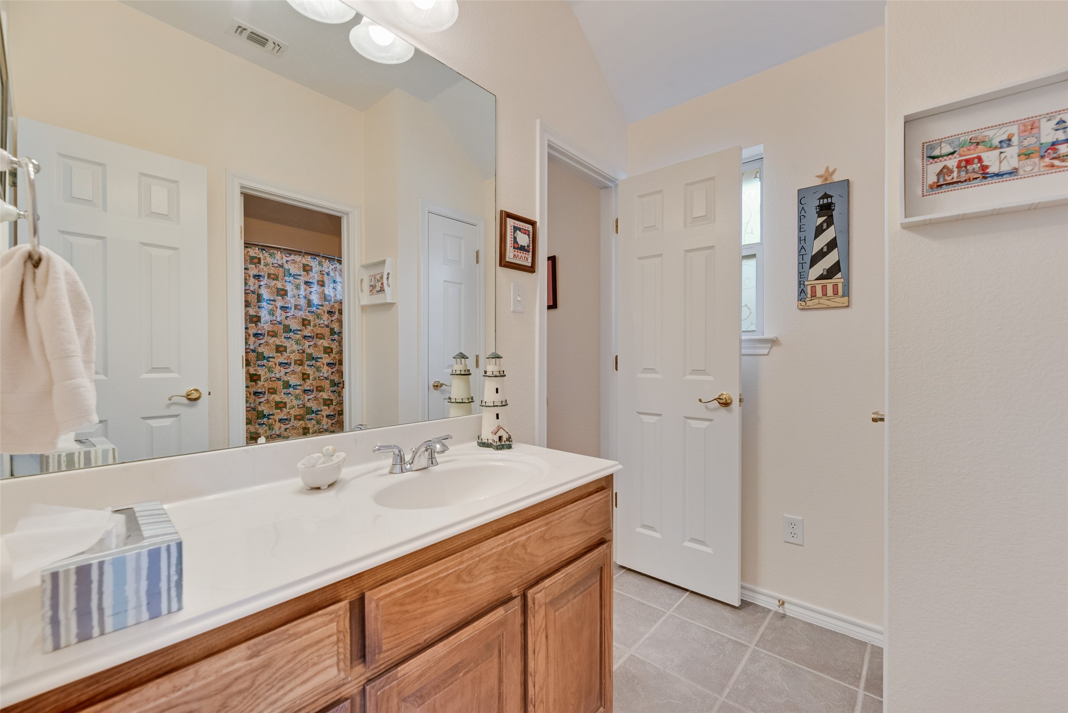 11016 Castle Oak Lane W Fort Worth TX 76108