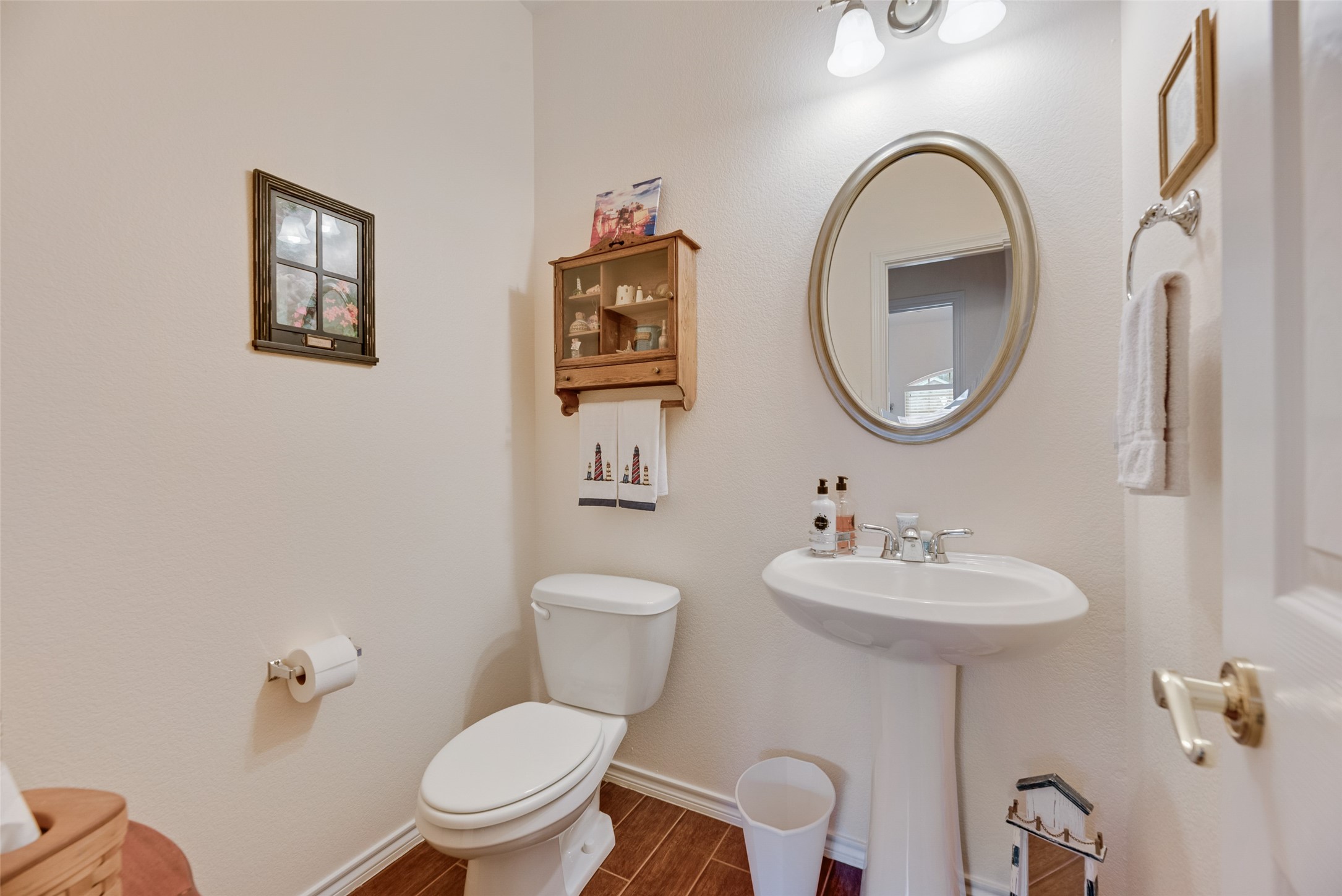 11016 Castle Oak Lane W Fort Worth TX 76108