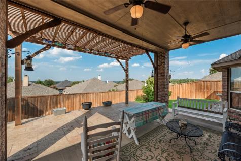 11016 Castle Oak Lane W Fort Worth TX 76108