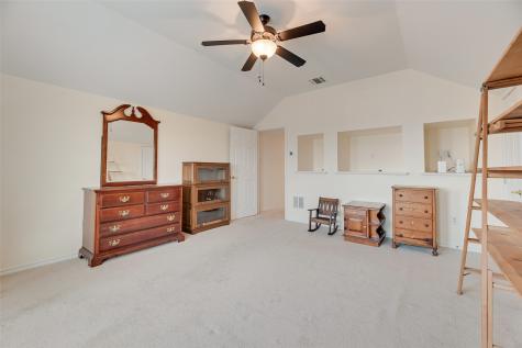 11016 Castle Oak Lane W Fort Worth TX 76108