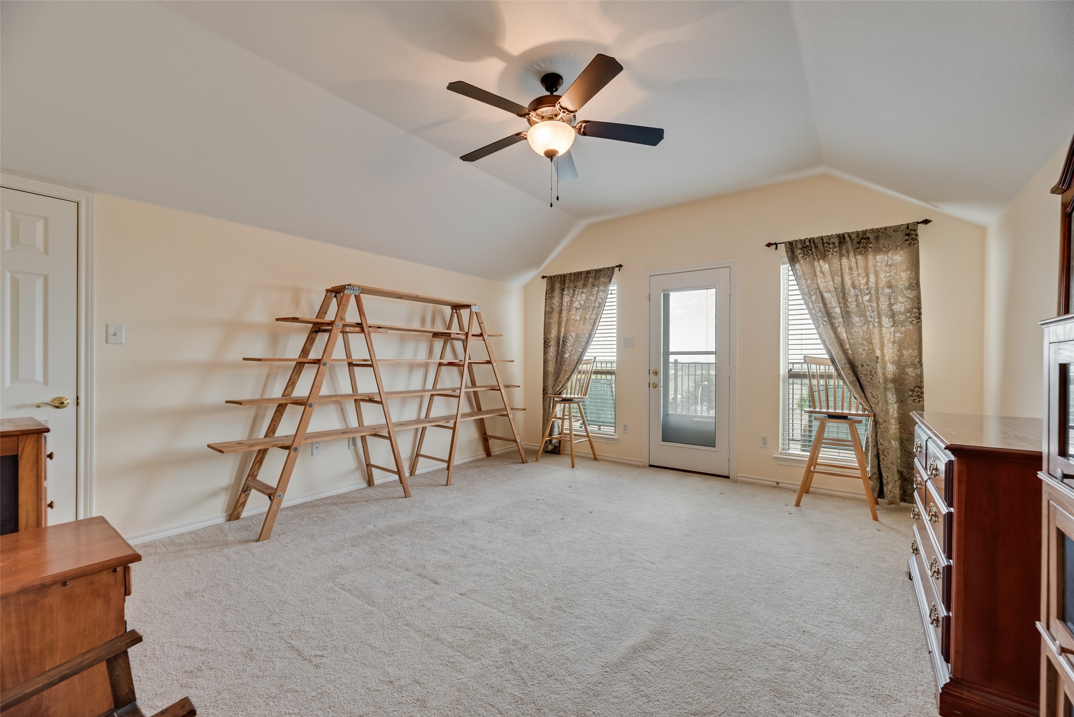 11016 Castle Oak Lane W Fort Worth TX 76108