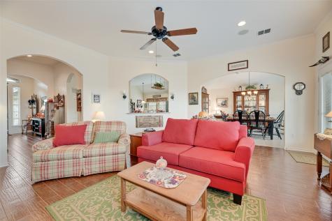 11016 Castle Oak Lane W Fort Worth TX 76108