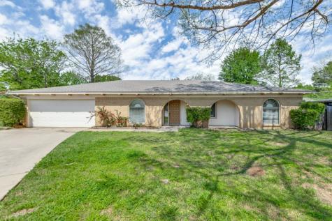 2015 Arborcrest Drive Arlington TX 76012