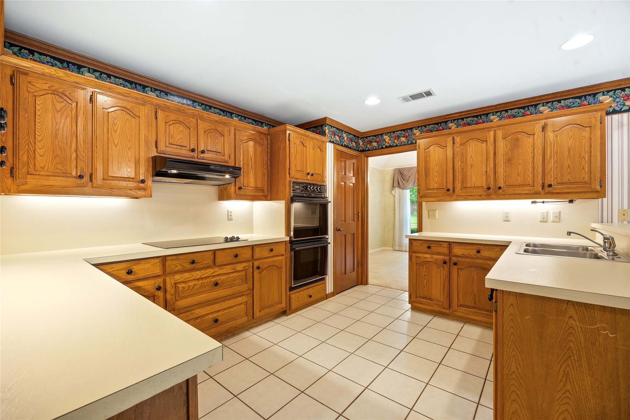 2216 Chadbourne Drive Plano TX 75023