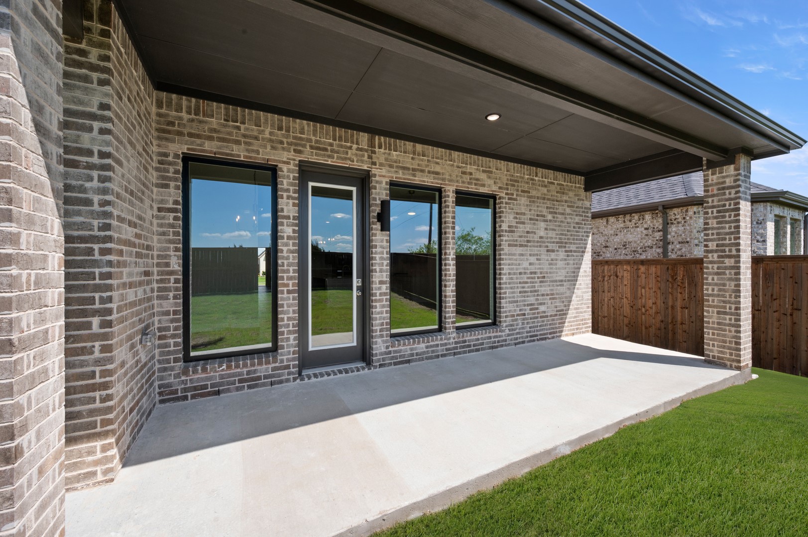1873 Rough Ridge Trail Midlothian TX 76065