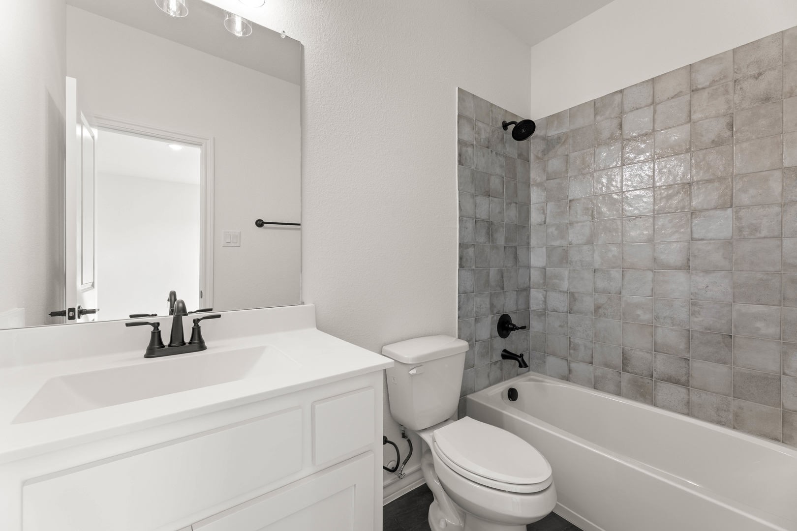 1041 Moss Grove Trail Justin TX 76247