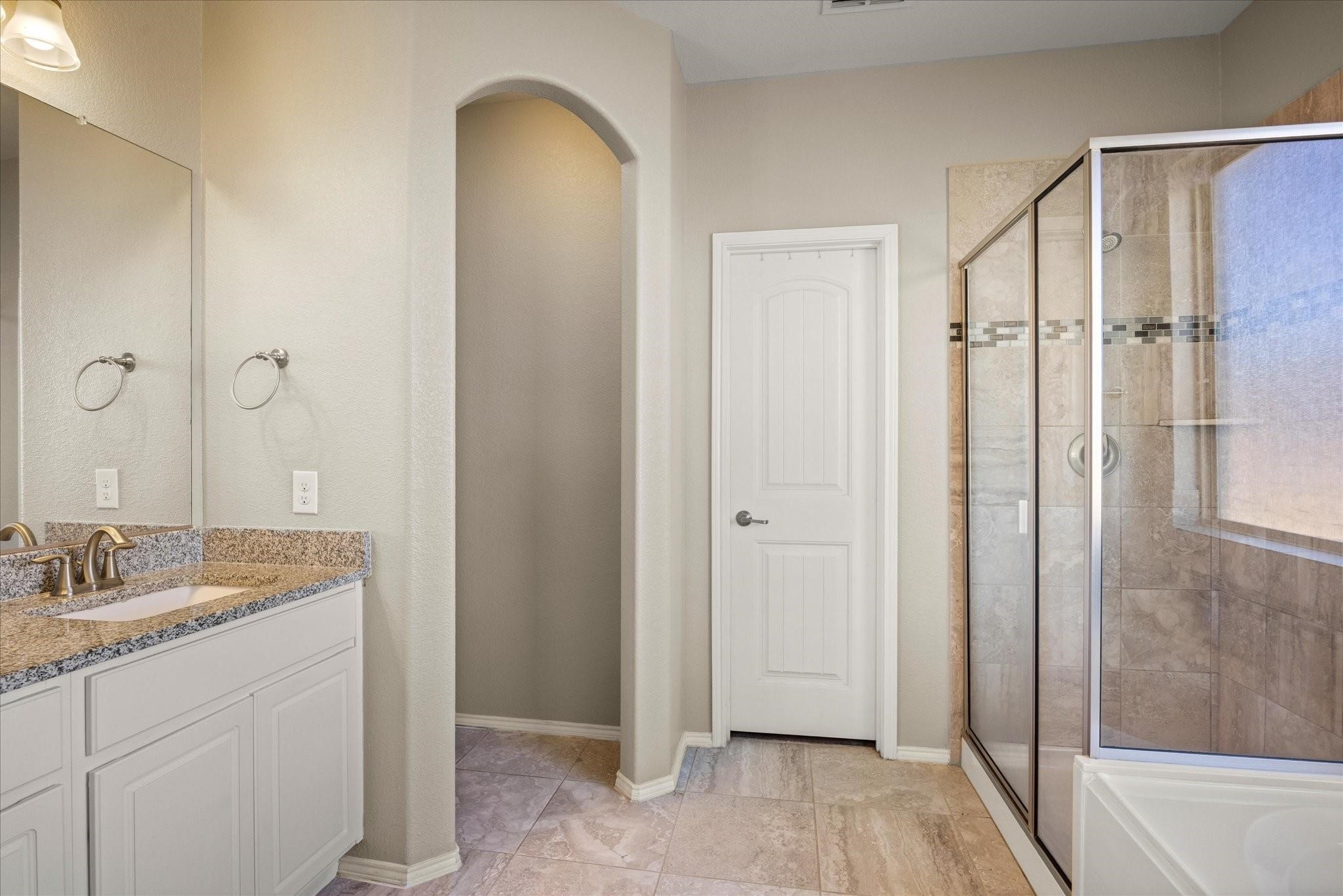 424 Eureka Court Burleson TX 76028