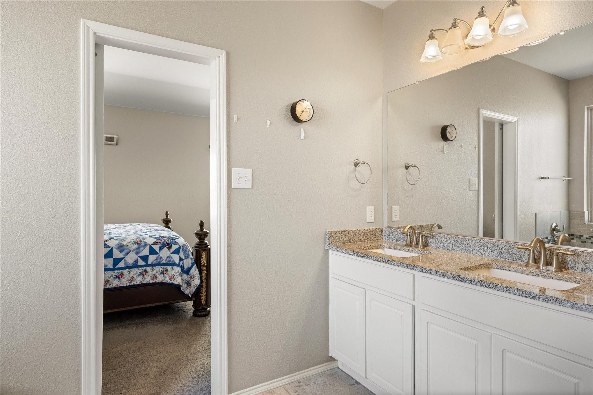 424 Eureka Court Burleson TX 76028