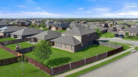 424 Eureka Court Burleson TX 76028
