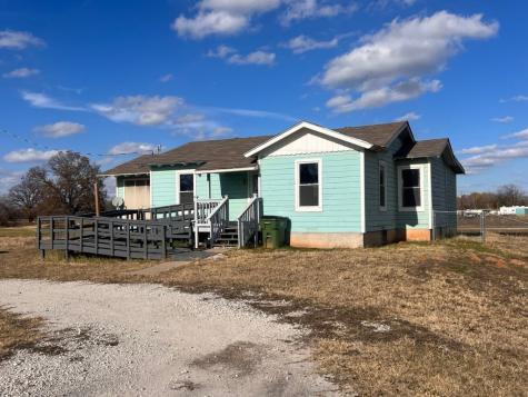 7040 Cimmaron Trail Weatherford TX 76087