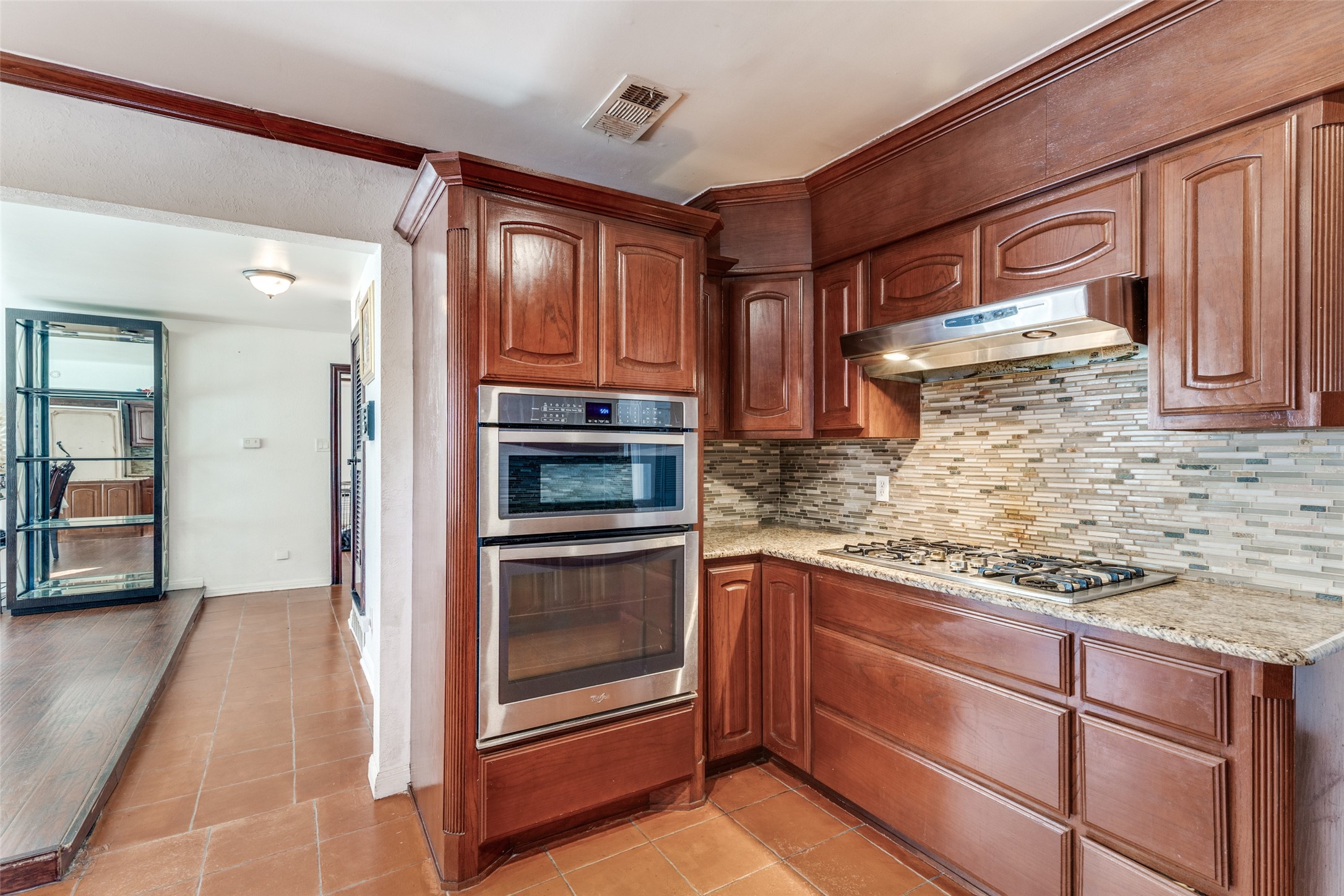 3844 Diamond Loch W North Richland Hills TX 76180