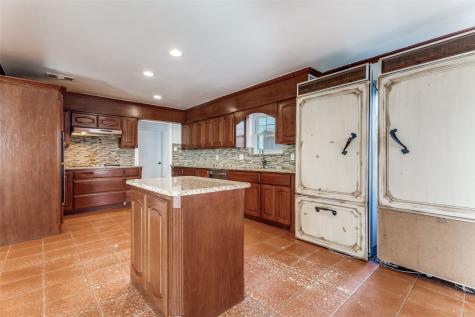 3844 Diamond Loch W North Richland Hills TX 76180