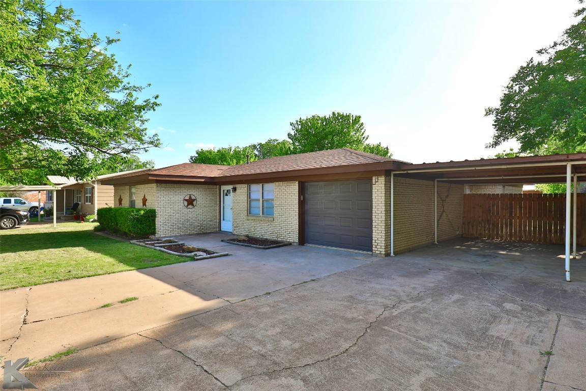 430 Fairmont Street Clyde TX 79510