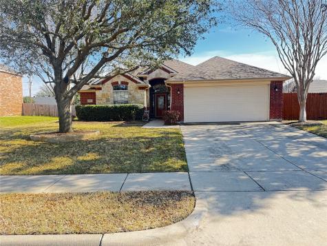 5915 Heather Drive Grand Prairie TX 75052